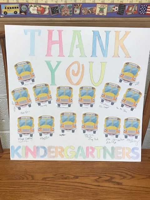 Bus Drivers say thank you to kindergartners